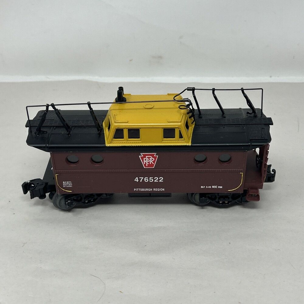 Lionel Porthole Caboose Illuminated O Gauge #476682 No Box